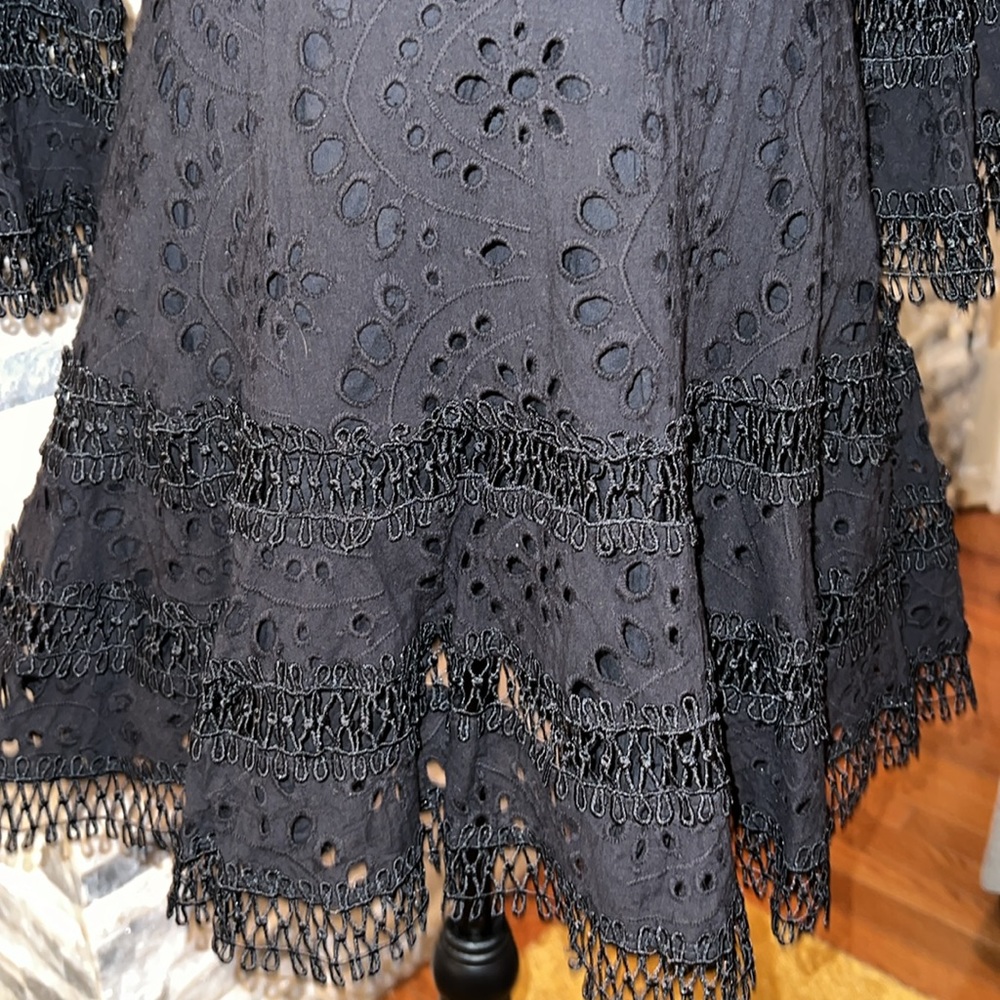 Bloomingdale’s exclusive brand Aqua black lace dress - Picture 3 of 6
